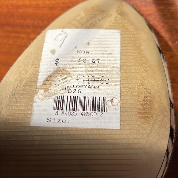 Guess black & white open toed pony hair dyed,4’ pumps - Picture 6 of 10